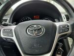 Toyota Avensis 2012 Sininen