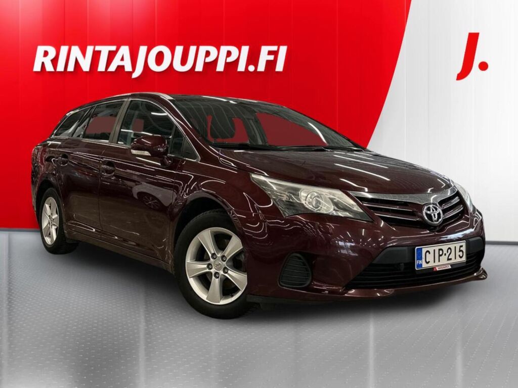 Toyota Avensis 2012 Punainen