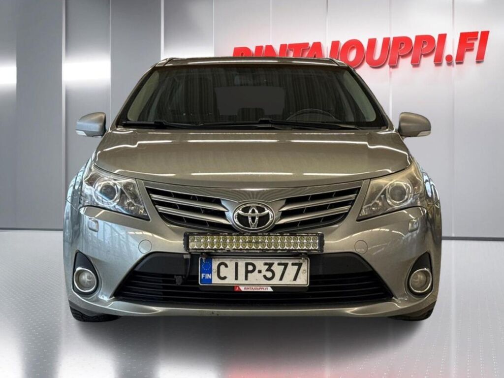 Toyota Avensis 2012 Harmaa