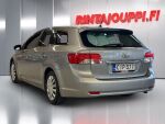 Toyota Avensis 2012 Harmaa