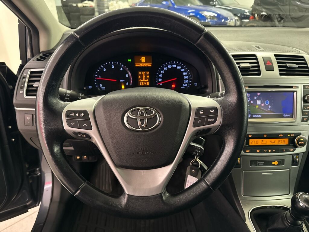 Toyota Avensis 2012 Sininen