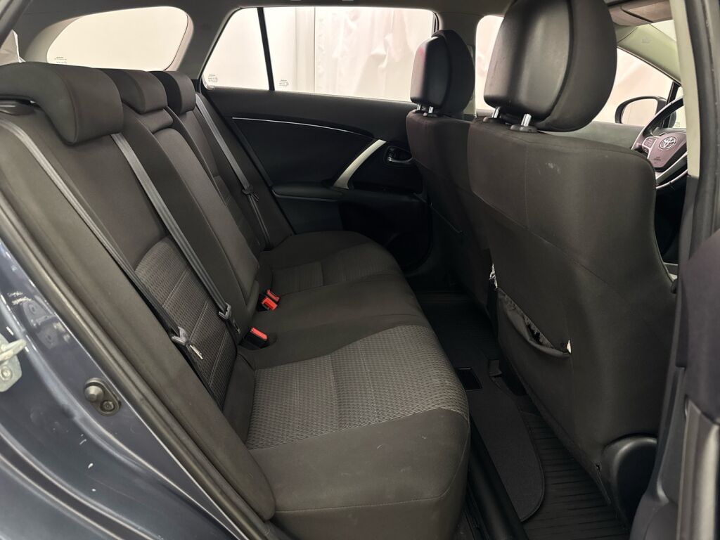 Toyota Avensis 2012 Sininen