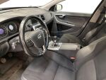 Volvo V60 2012 Musta