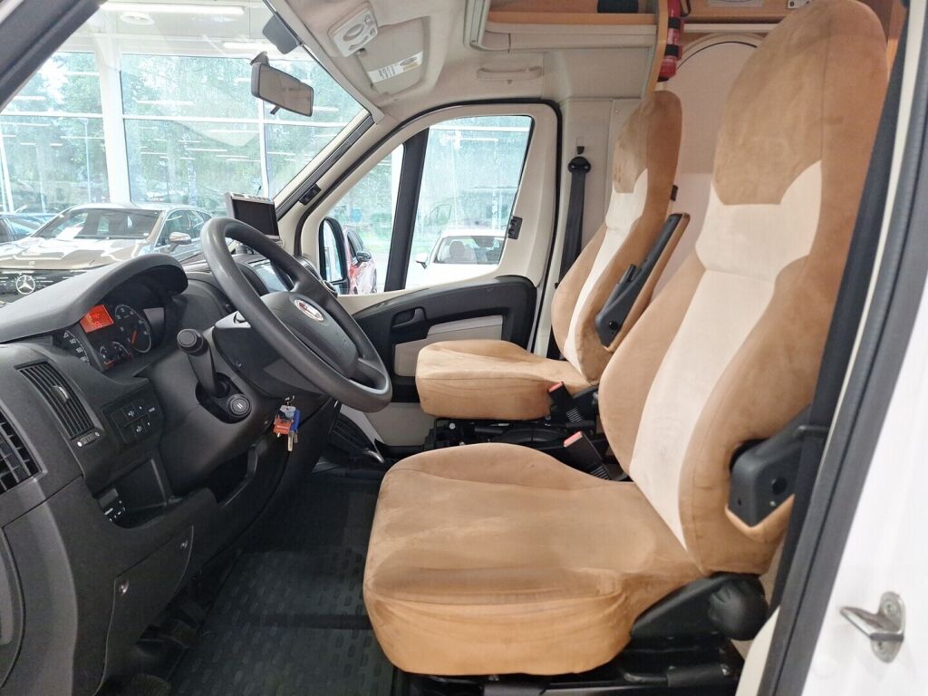 Dethleffs Globe S 2012 Valkoinen