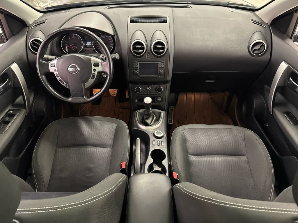 Nissan Qashqai+2 2013 Ruskea (beige)