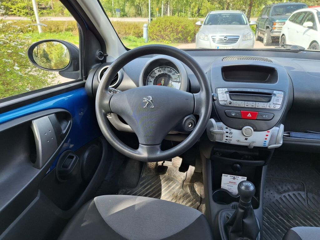 Peugeot 107 2013 Sininen