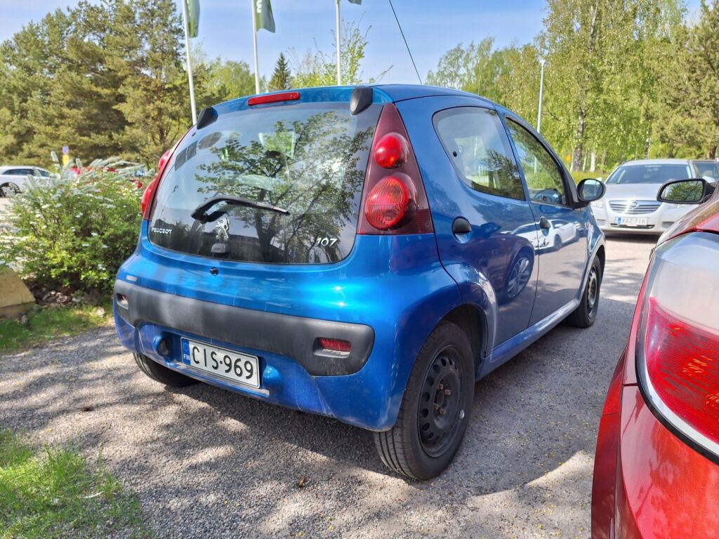 Peugeot 107 2013 Sininen