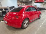 Volkswagen Beetle 2012 Punainen