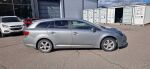 Toyota Avensis 2012 Harmaa