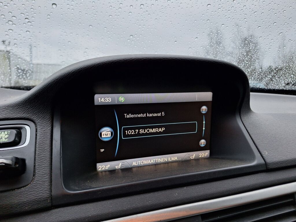 Volvo V70 2012 Ruskea (beige)