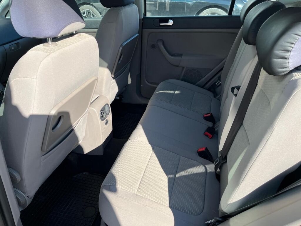 Volkswagen Golf Plus 2012 Ruskea (beige)