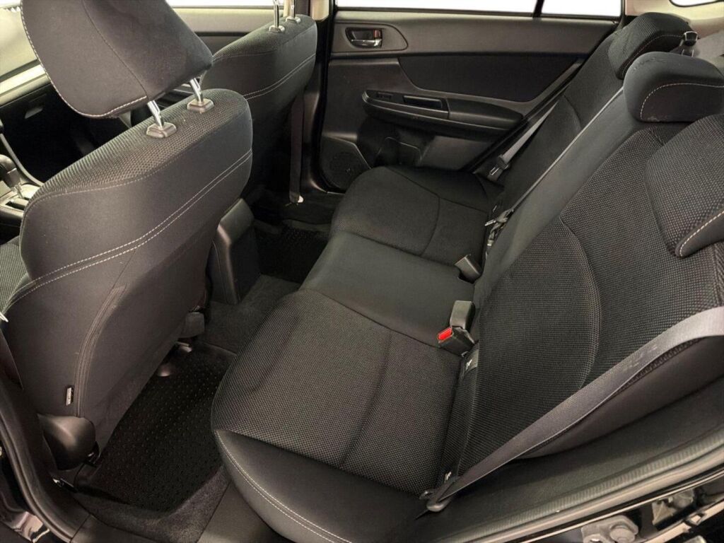 Subaru XV 2012 Musta