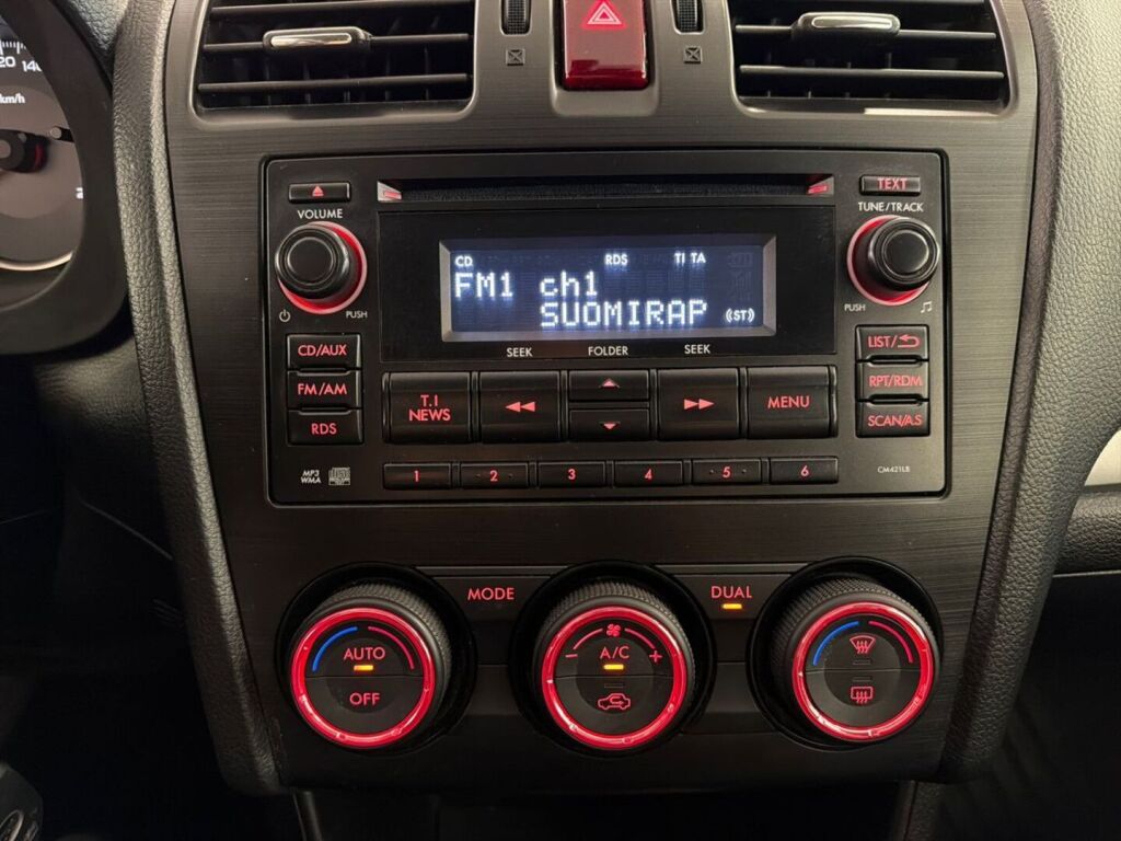 Subaru XV 2012 Musta