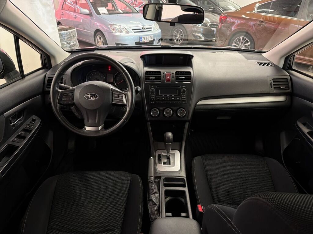 Subaru XV 2012 Musta