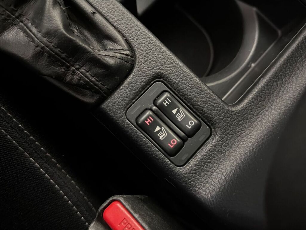 Subaru XV 2012 Musta