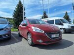 Peugeot 208 2012 Punainen