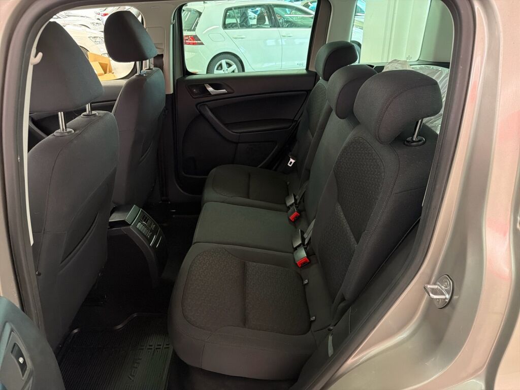 Skoda Yeti 2012 Ruskea (beige)