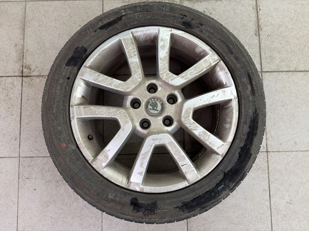 Skoda Yeti 2012 Ruskea (beige)