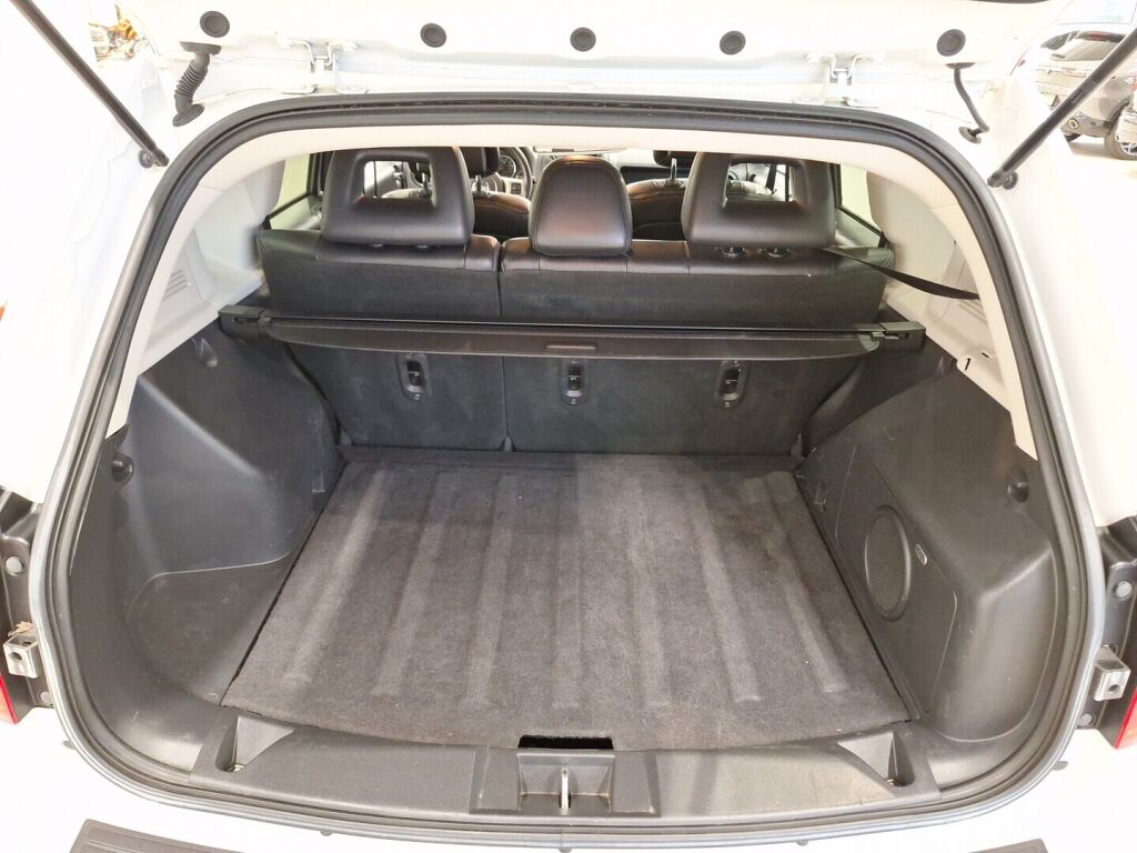 Jeep Compass 2012 Valkoinen