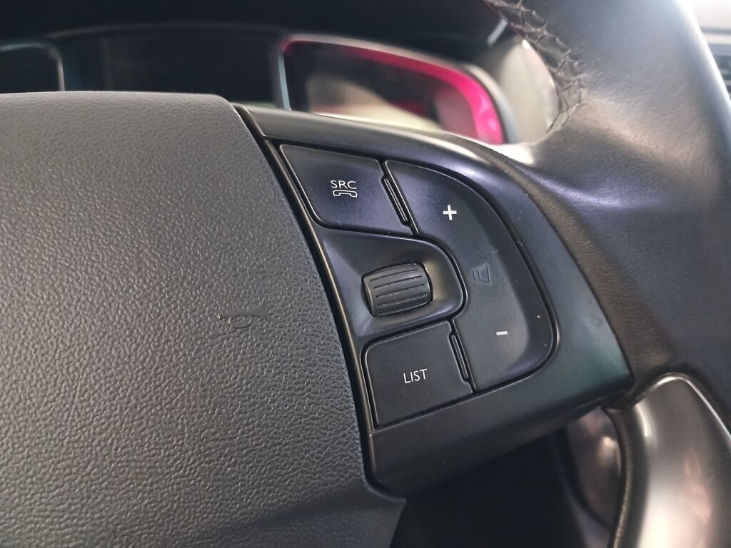 Citroen DS5 2012 Sininen