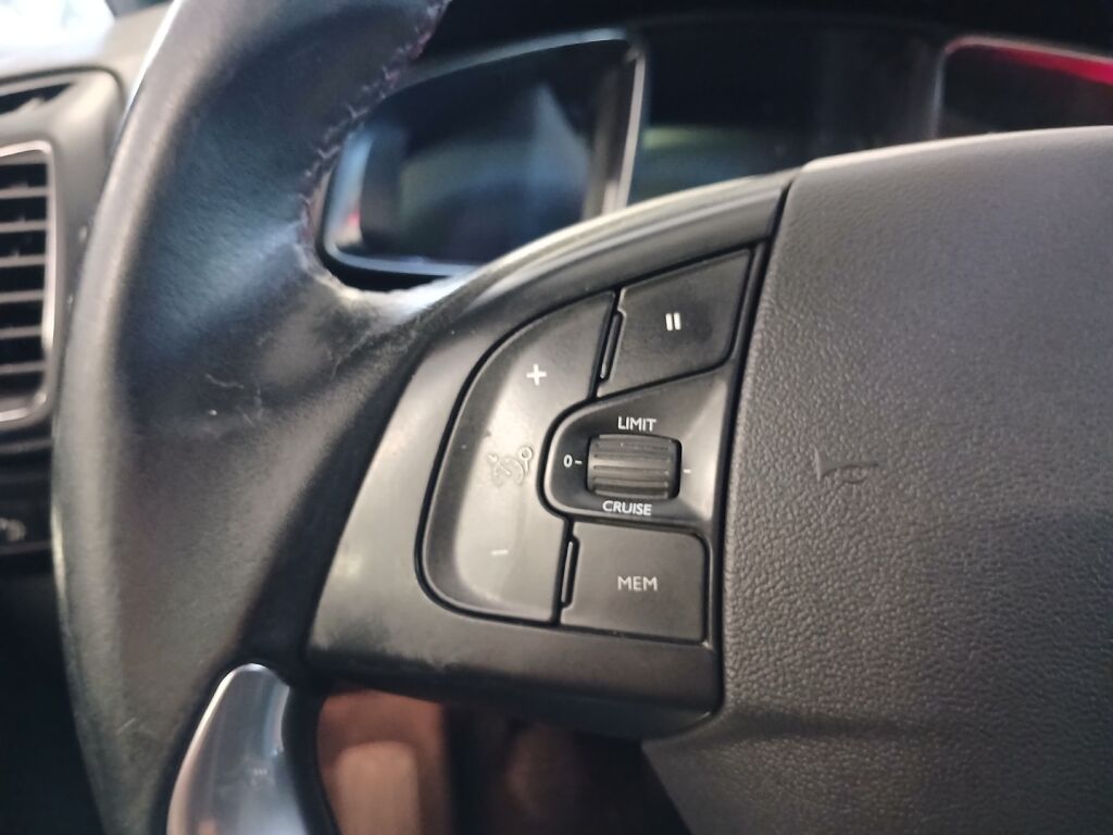 Citroen DS5 2012 Sininen