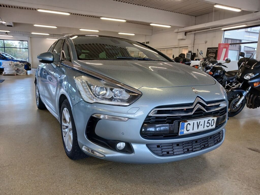 Citroen DS5 2012 Sininen