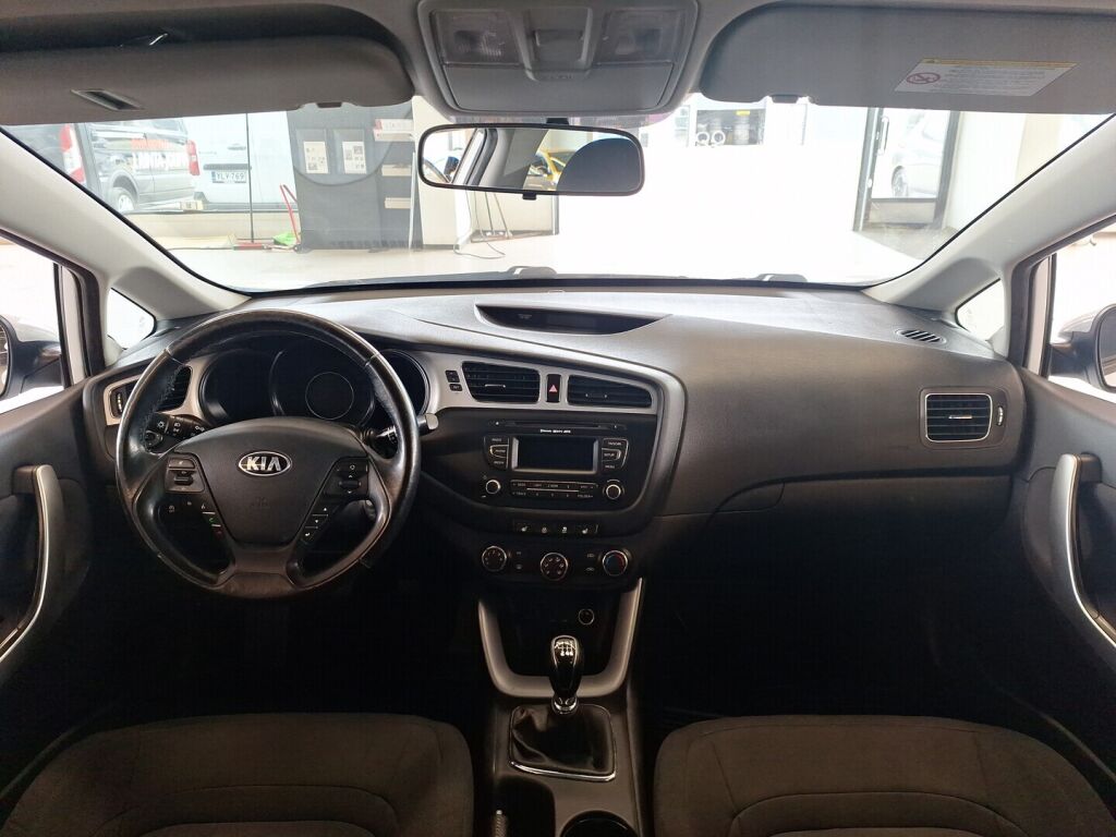 Kia Ceed 2013 Valkoinen