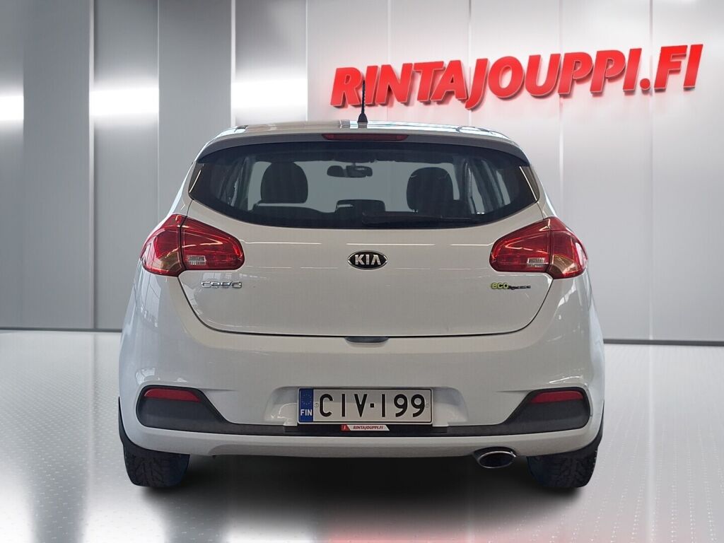 Kia Ceed 2013 Valkoinen