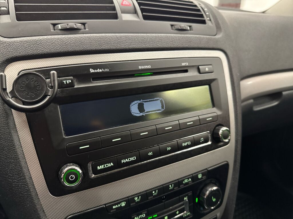 Skoda Octavia 2012 Hopea