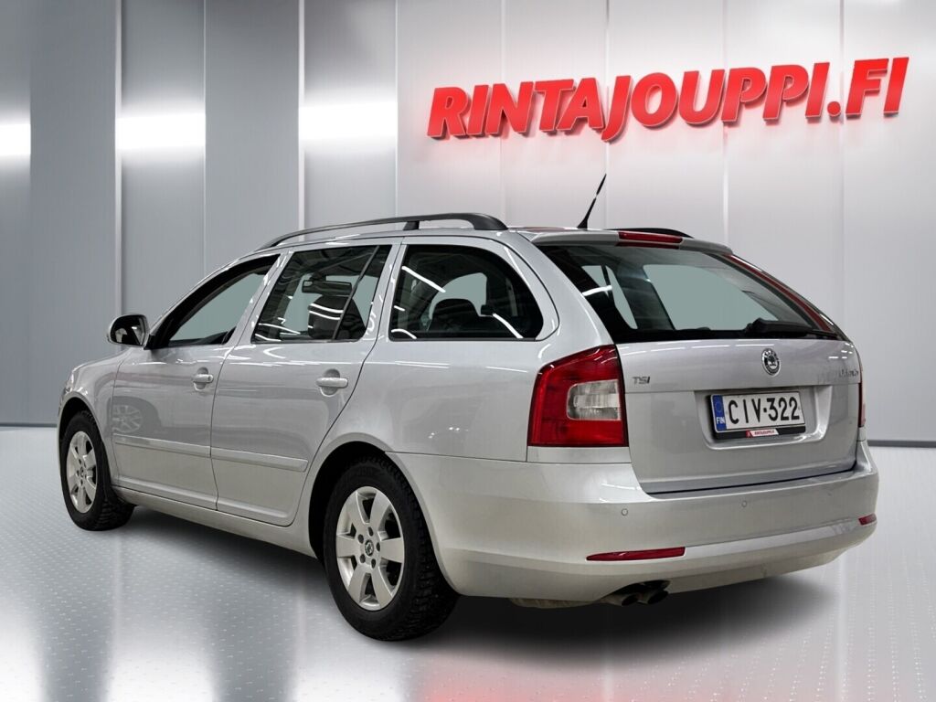 Skoda Octavia 2012 Hopea