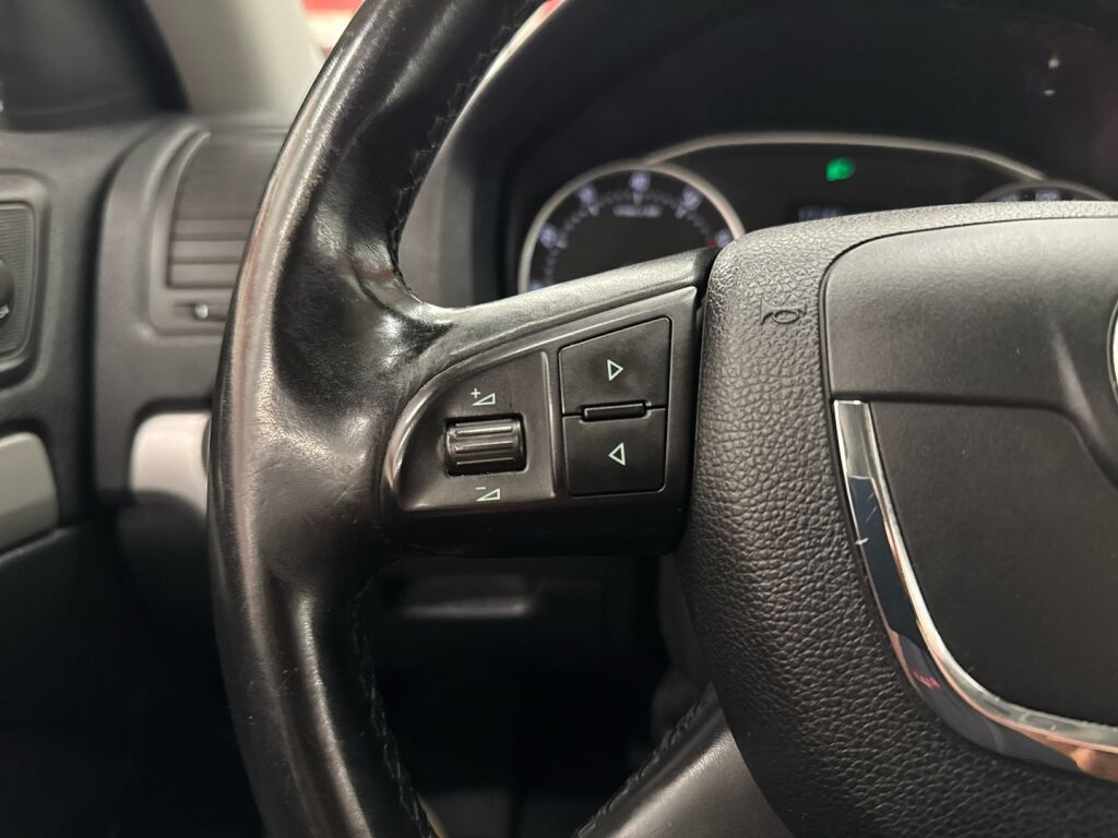 Skoda Octavia 2012 Hopea