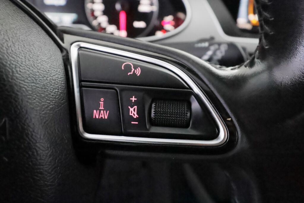 Audi A4 allroad quattro 2012 Valkoinen