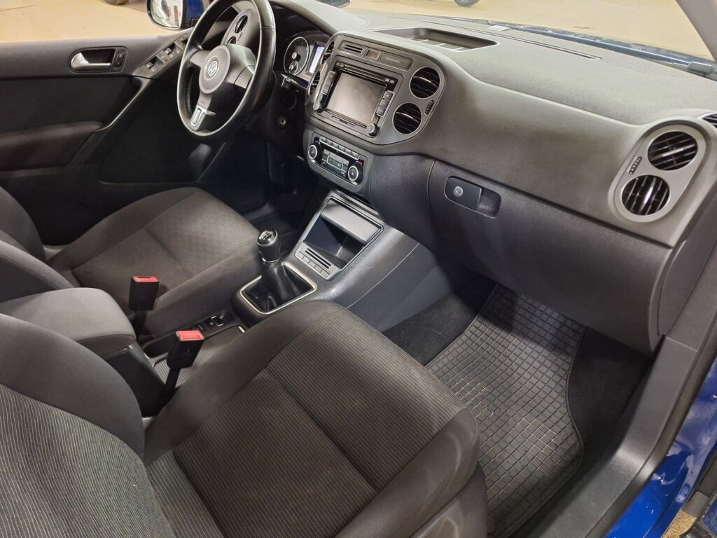Volkswagen Tiguan 2012 Sininen