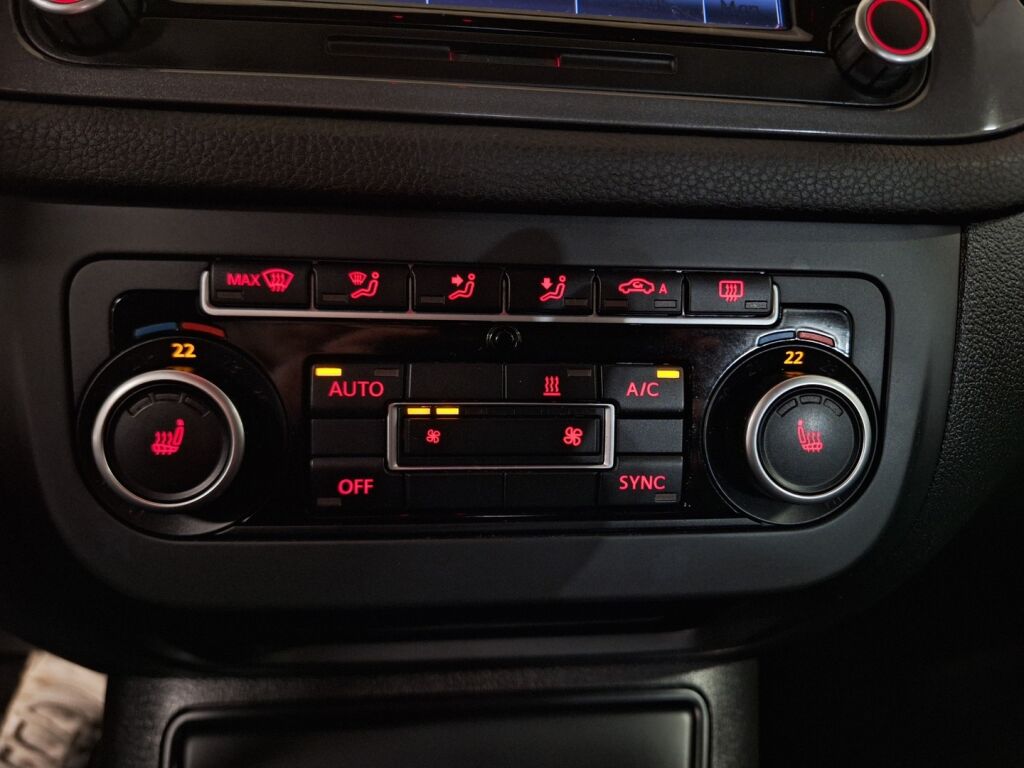 Volkswagen Tiguan 2012 Sininen