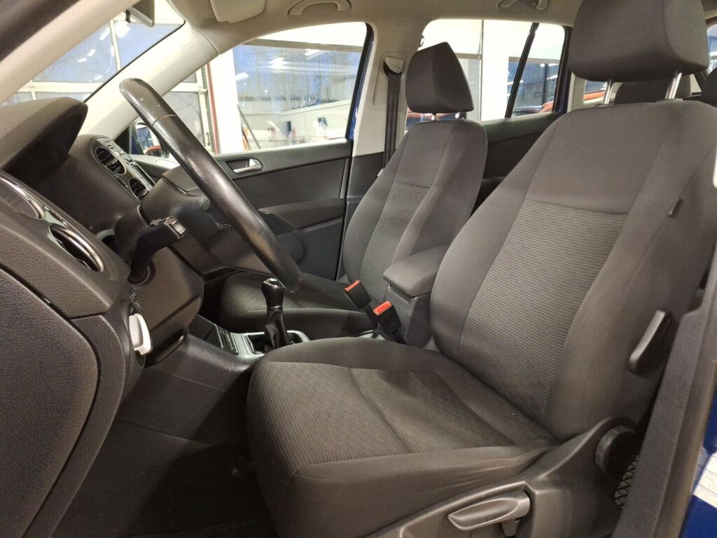 Volkswagen Tiguan 2012 Sininen