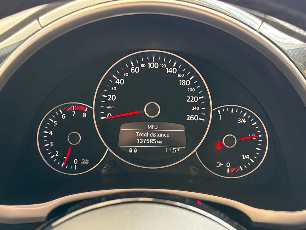 Volkswagen Beetle 2012 Sininen