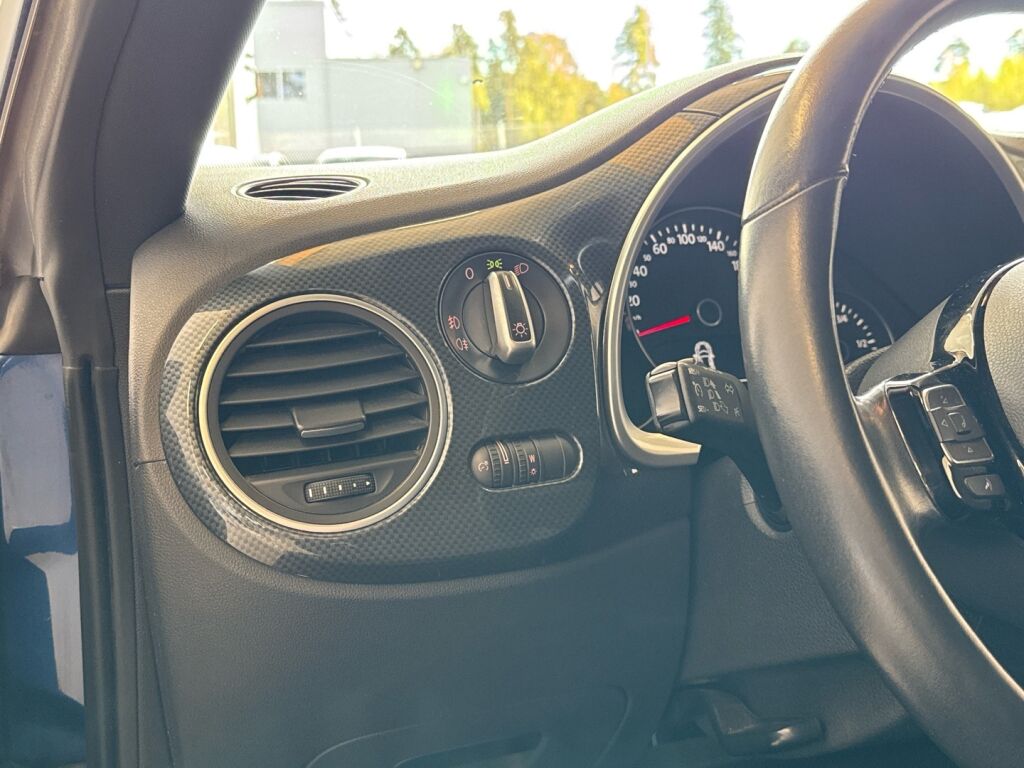 Volkswagen Beetle 2012 Sininen