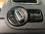Volkswagen Polo 2012 Musta