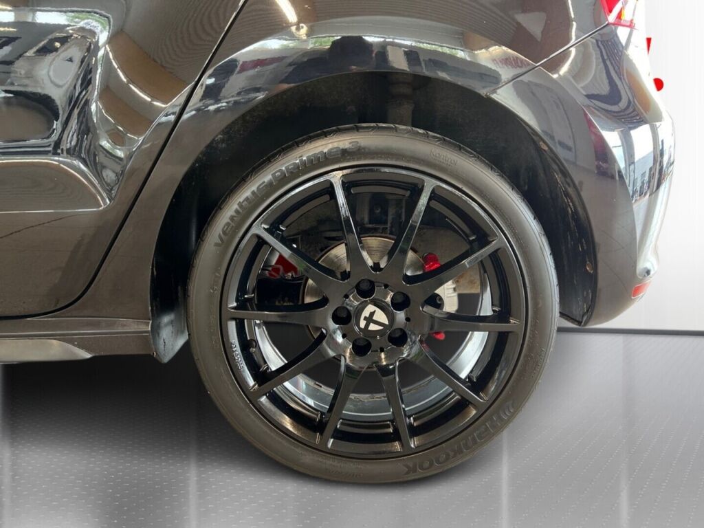Volkswagen Polo 2012 Musta