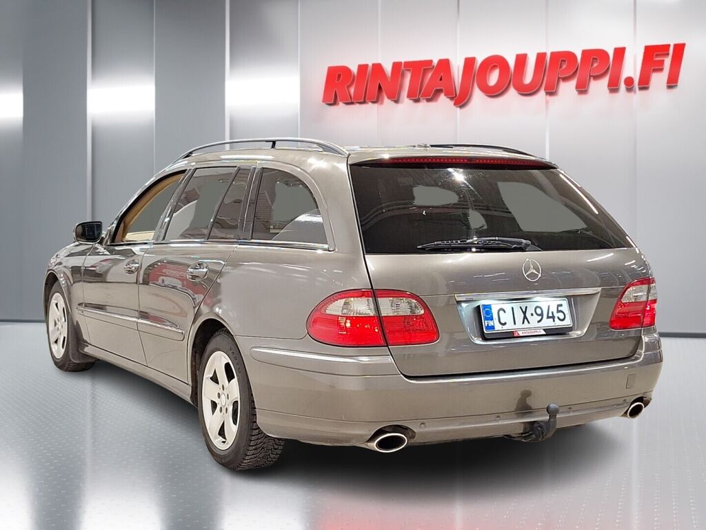 Mercedes-Benz E 2008 Harmaa