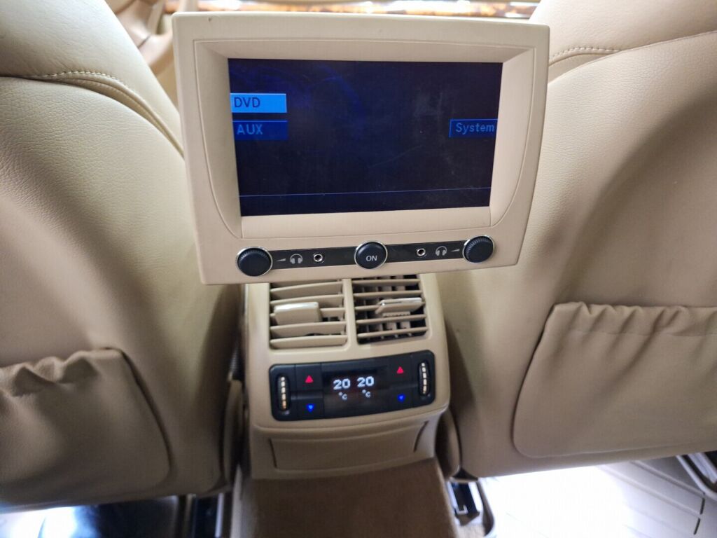 Mercedes-Benz E 2008 Harmaa