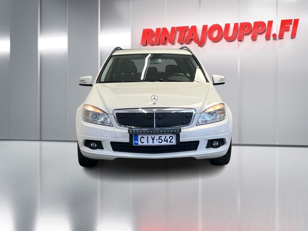 Mercedes-Benz C 2011 Valkoinen