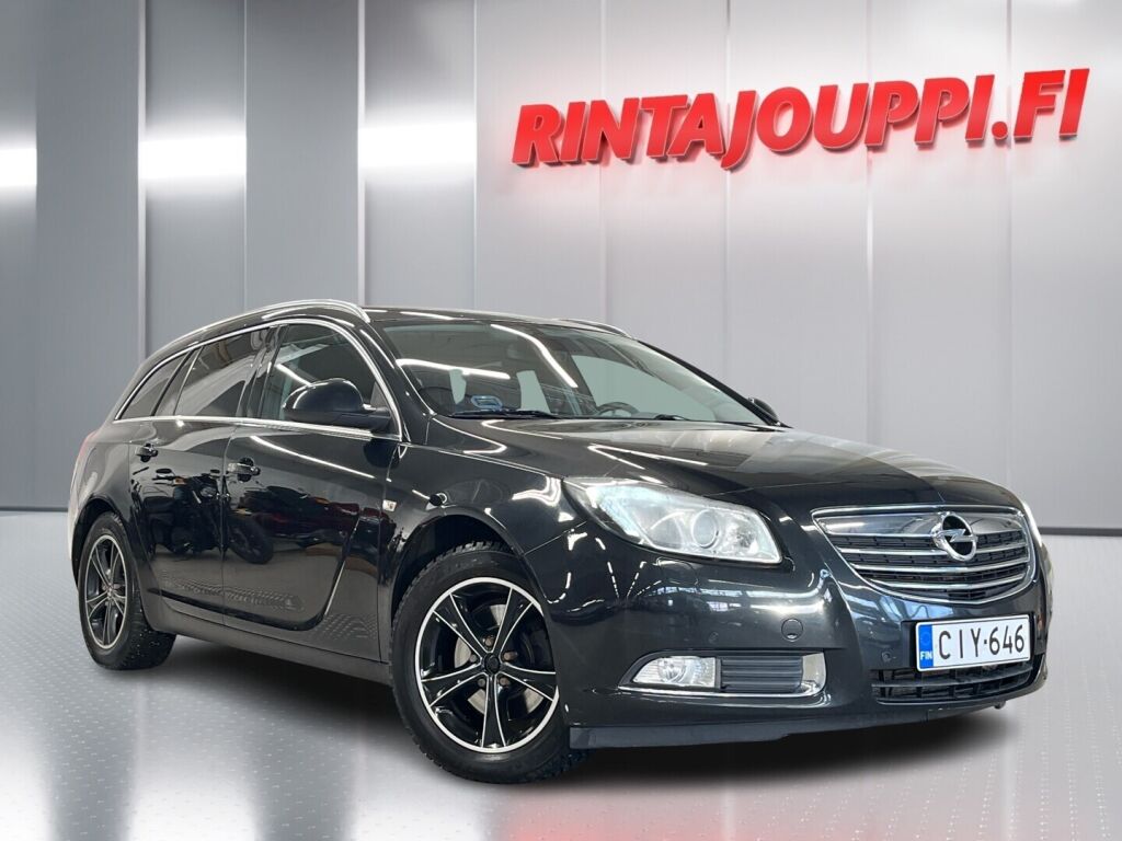 Opel Insignia 2013 Musta