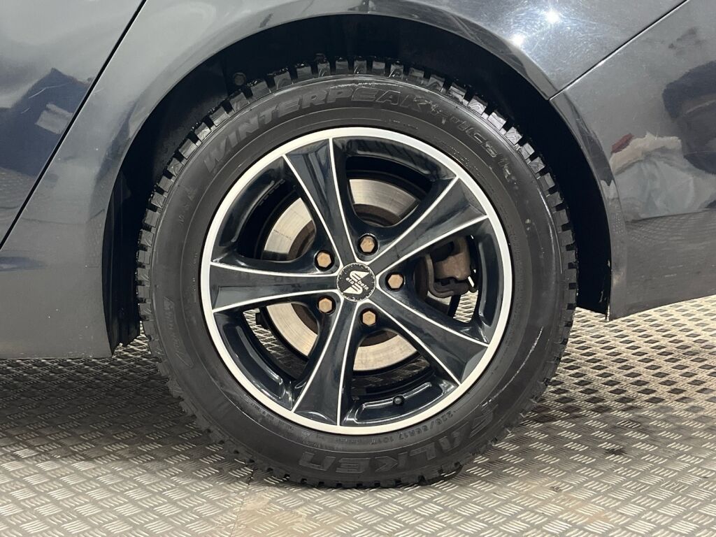 Opel Insignia 2013 Musta