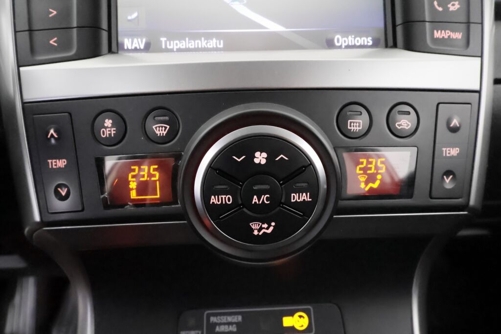 Toyota Verso 2013 Harmaa