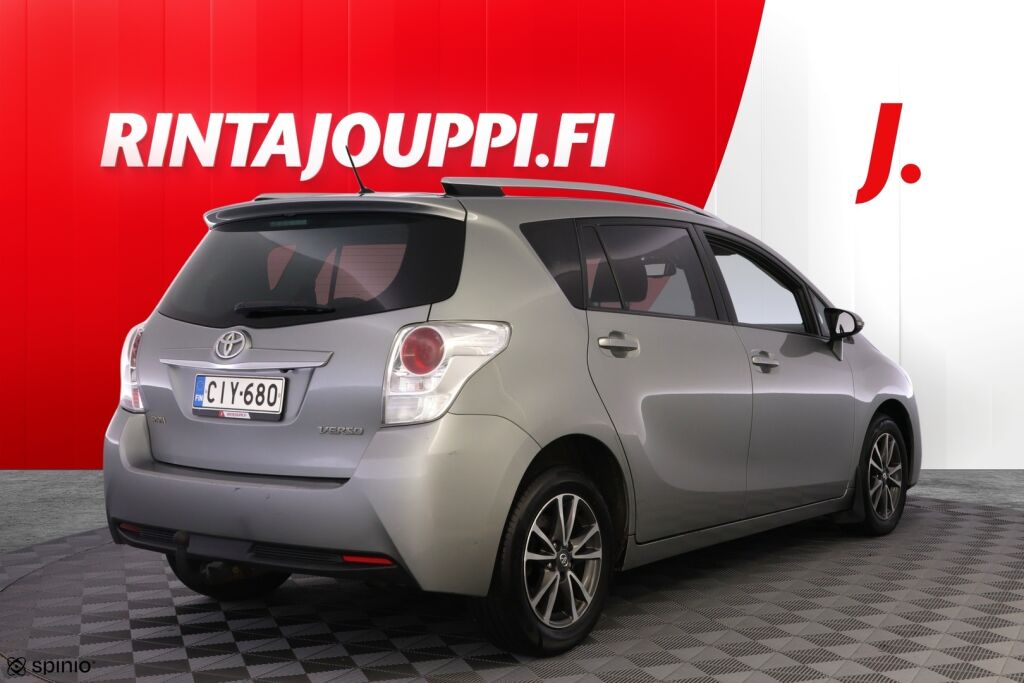 Toyota Verso 2013 Harmaa