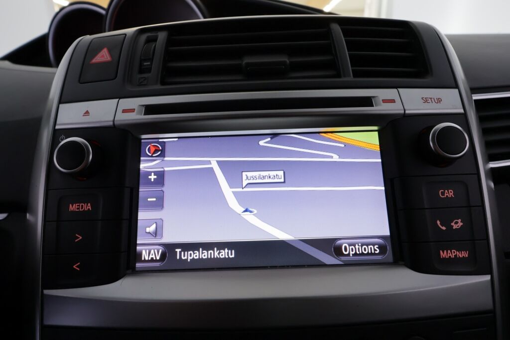 Toyota Verso 2013 Harmaa