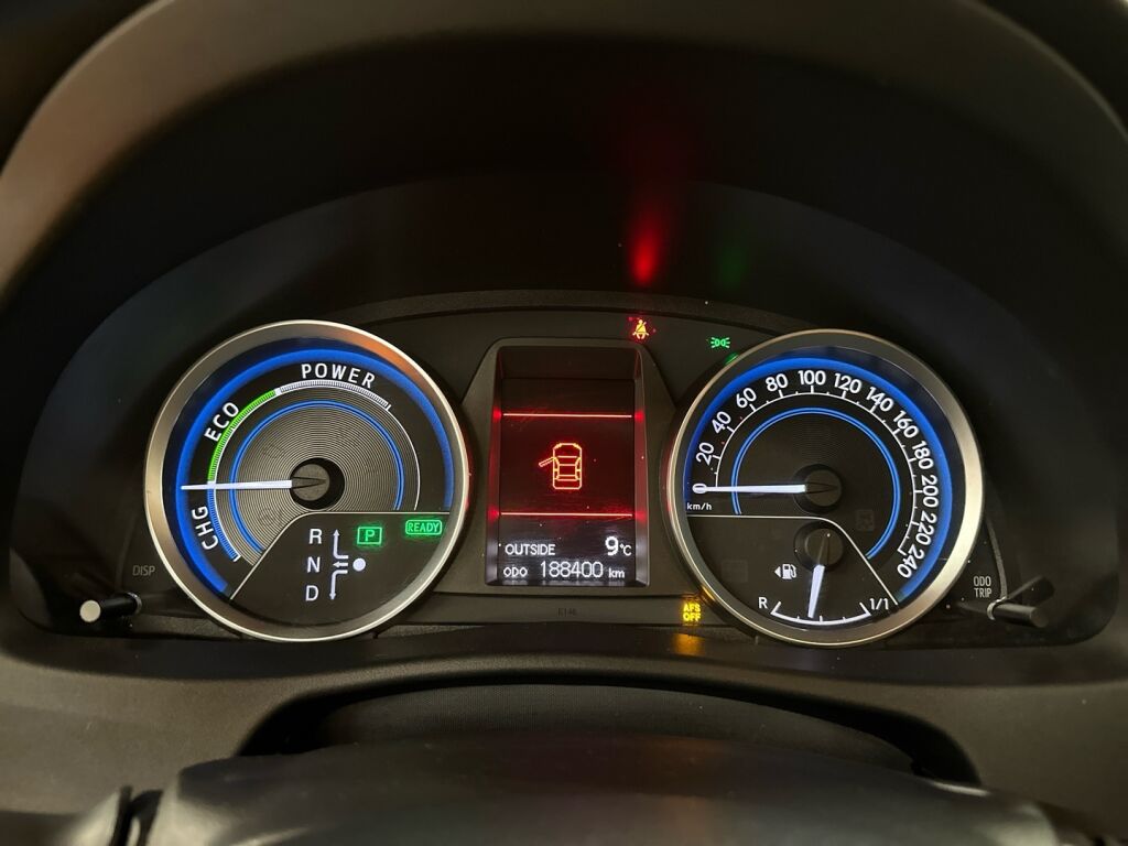 Toyota Auris 2013 Valkoinen