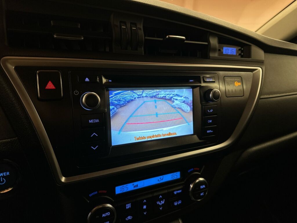 Toyota Auris 2013 Valkoinen