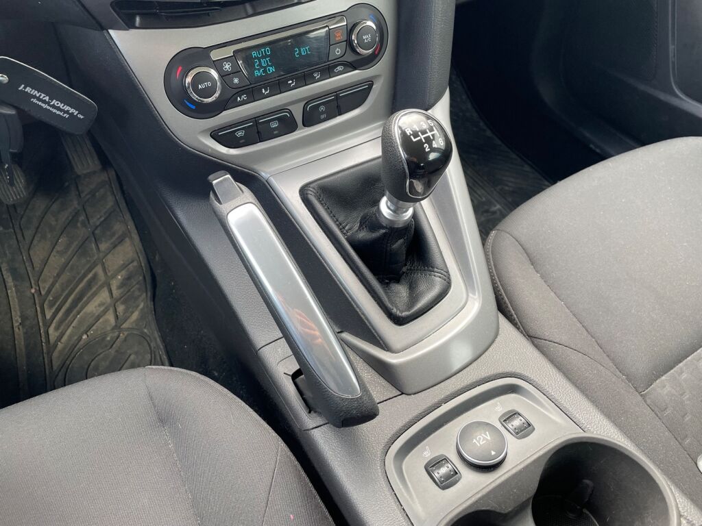 Ford Focus 2013 Harmaa